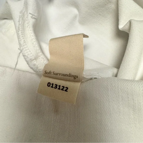 NWT Soft Surroundings Pull On Skinny Ultimate Denim Crop Hem Detail Size L 14/16 - Picture 10 of 16